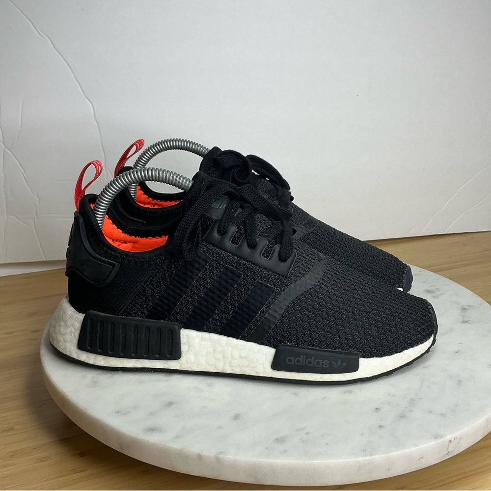 Adidas Men’s Size 6 NMD R1 Black Core Orange Sneaker